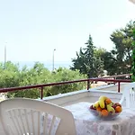 Dimitris Políhrono